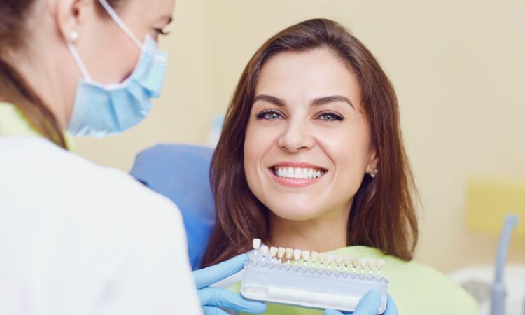 Both tooth bonding and veneers have unique benefits and limitations. Understanding these can aid in selecting the most suitable treatment.